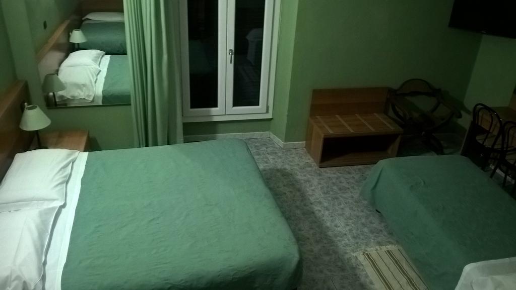 Hotel Del Sole Mediolan Pokój zdjęcie
